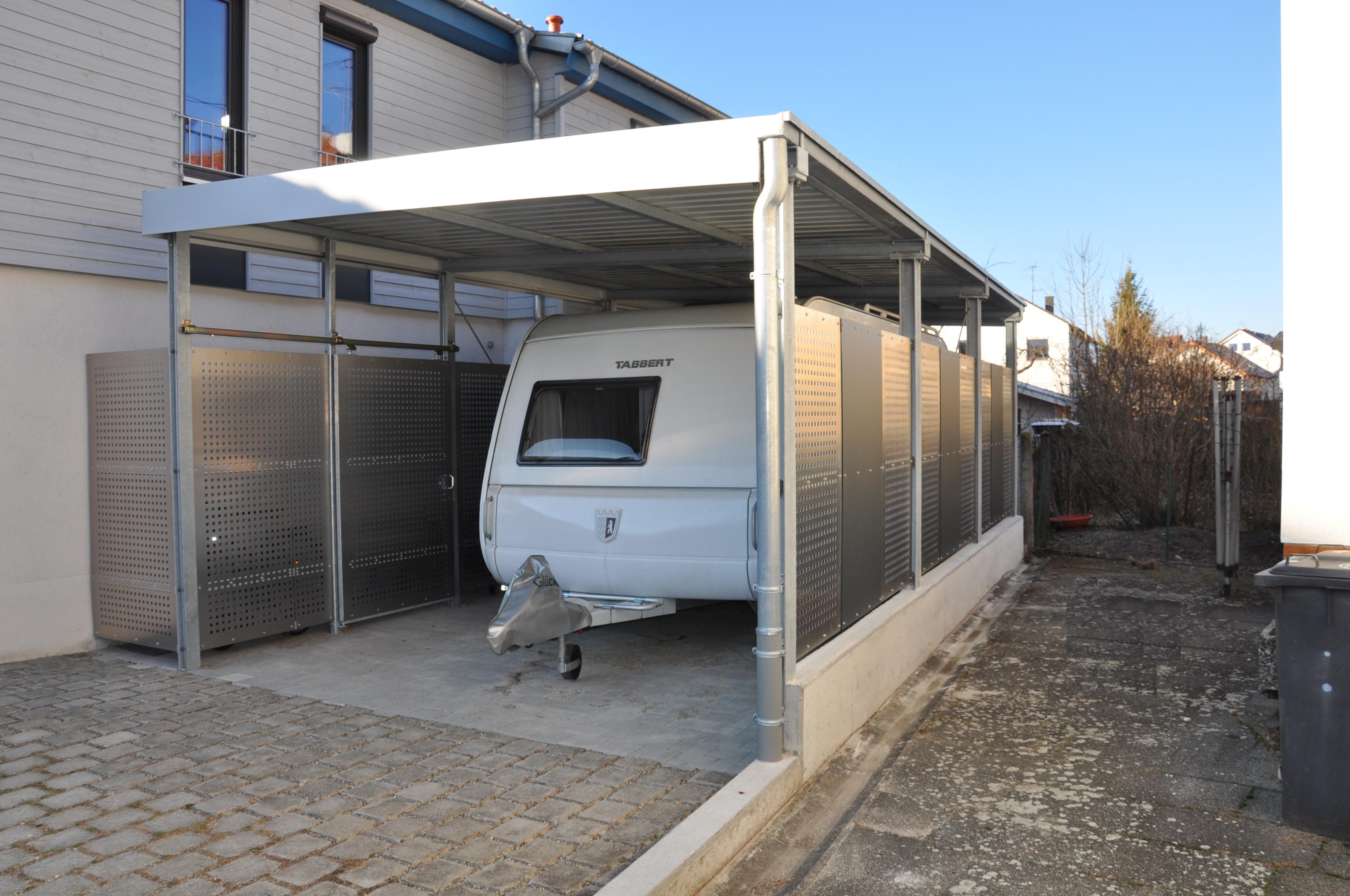 Carport Mit Abstellraum Lochblechverkleidung