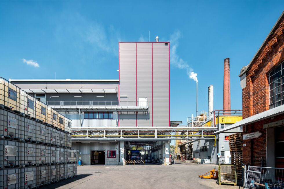 SF-Bau-Industriebau-Stahlbau-Neubau Tanklager-Schlüsselfertig