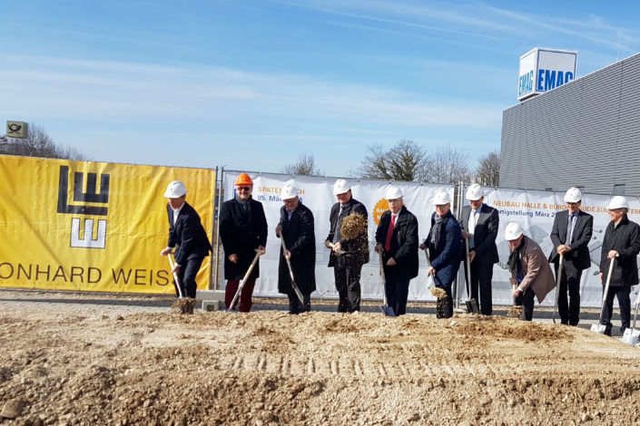 I-Bau-Spatenstich-Salach-Neubau Montagehalle mit Bürogebäude-Stahlbau-Komplettbau-Industriebau