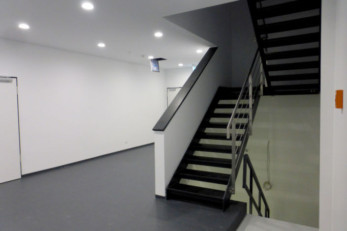SF-Bau-Abnahme und Urkundenübergabe-Göppingen-Erweiterung Trainingcenter-Stahlbau-Schlüsselfertigbau