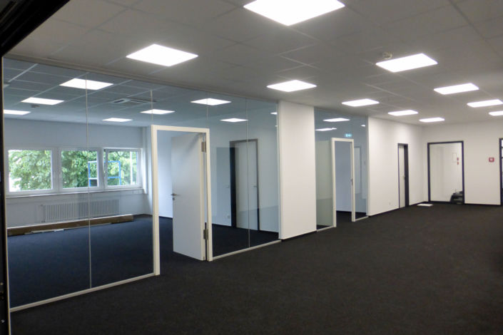 SF-Bau-Abnahme und Urkundenübergabe-Göppingen-Erweiterung Trainingcenter-Stahlbau-Schlüsselfertigbau