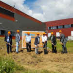 SF-Bau-Spatenstich-Jebenhausen Göppingen-Erwiterung best. Halle mit Büro-Stahlbau-Schlüsselfertigbau