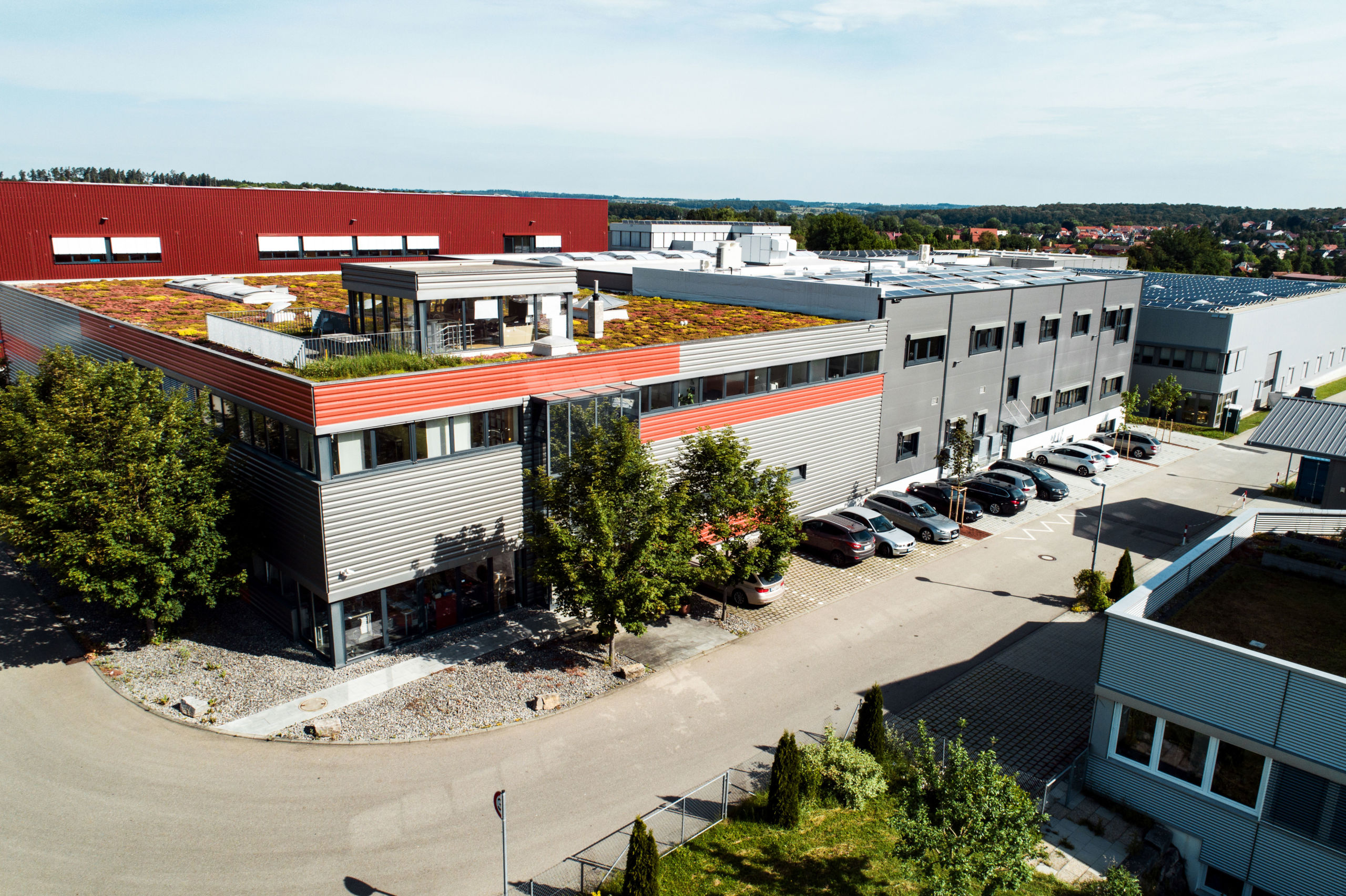 SF-Bau-Industriebau-Erweiterung Halle mit Büro-Jebenhausen-Stahlbau-Schlüsselfertigbau