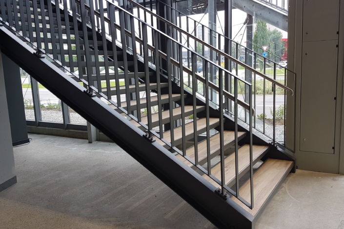 Schlosserei-Treppenkonstruktion Göppingen-Schlosser- und Metallbauarbeiten