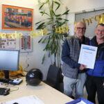 Hubert Nägele und Fritz Ebner bei seiner Verabschiedung nach 40 Jahren bei Stahlbau Nägele